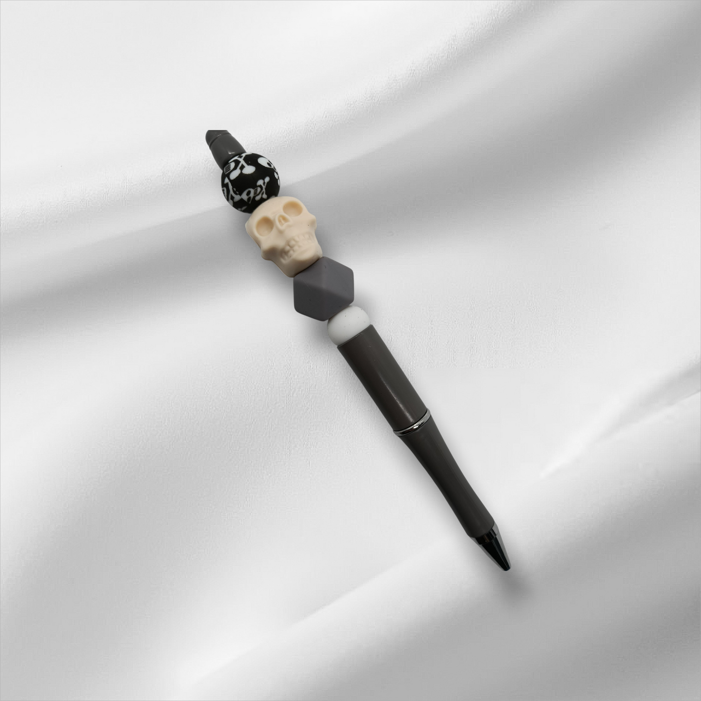 3D Skull Beaded Pen -Dark Grey/White