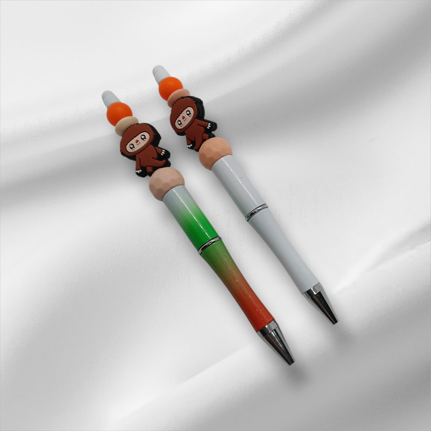 Brown Labubu Beaded Pen -Green+Orange/White